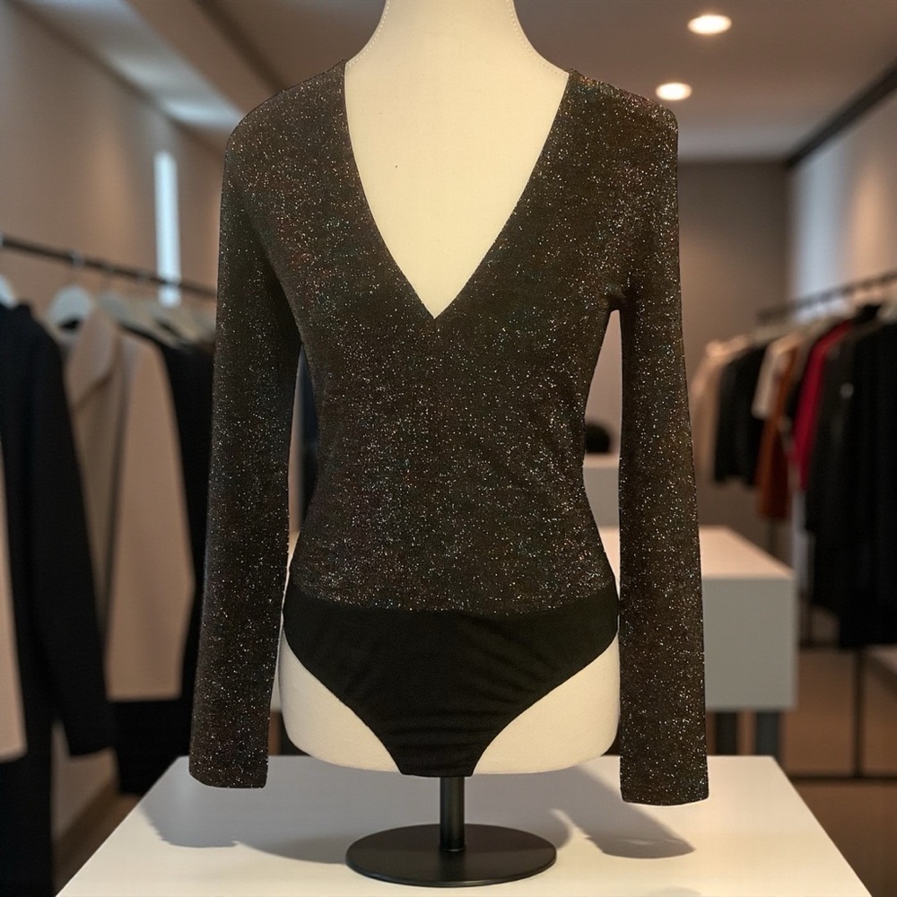 ECLIPSE BLACK METALLIC SPARKLE V-NECK LONG SLEEVE BODYSUIT/ Size M